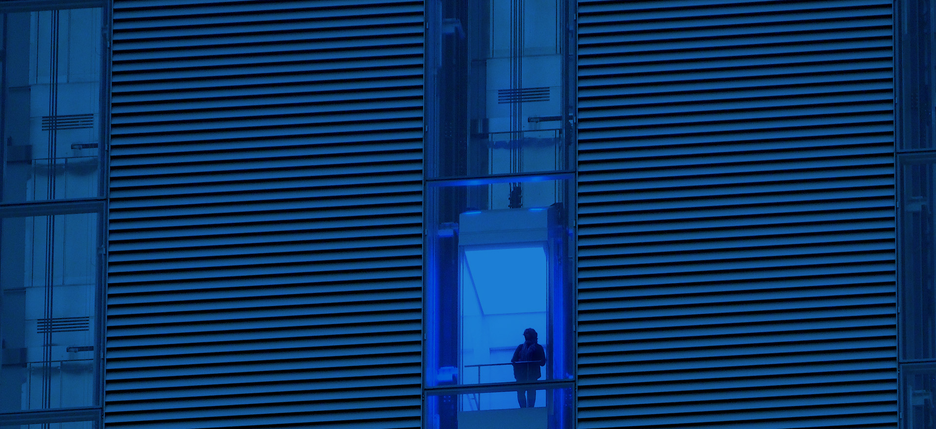 slide2-aer